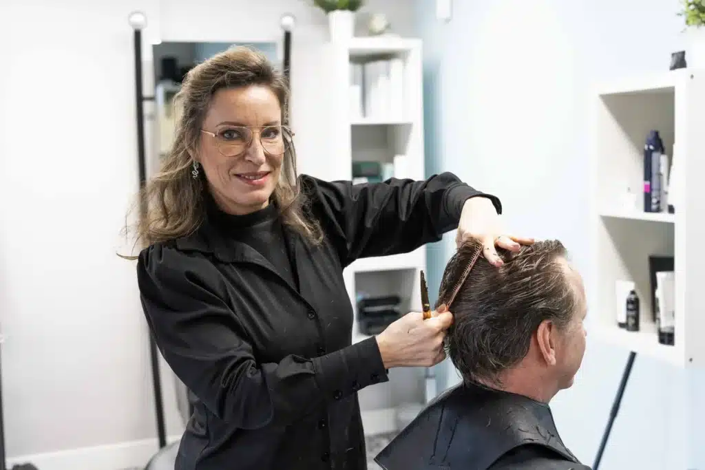 Your Hairstyle by ME in Winkelcentrum Heusdenhout